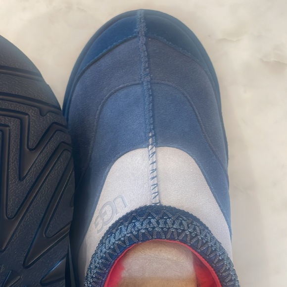 UGG Tazmin Men’s Blue suede size 9 - Picture 4 of 4